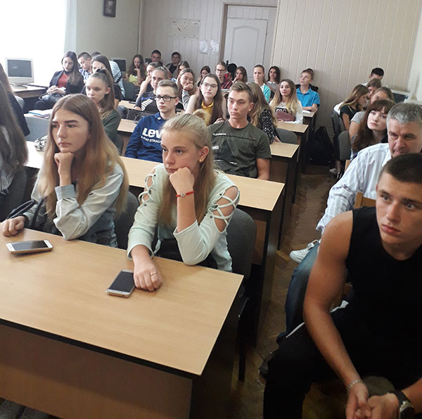 2019.09.12_Nezlamni