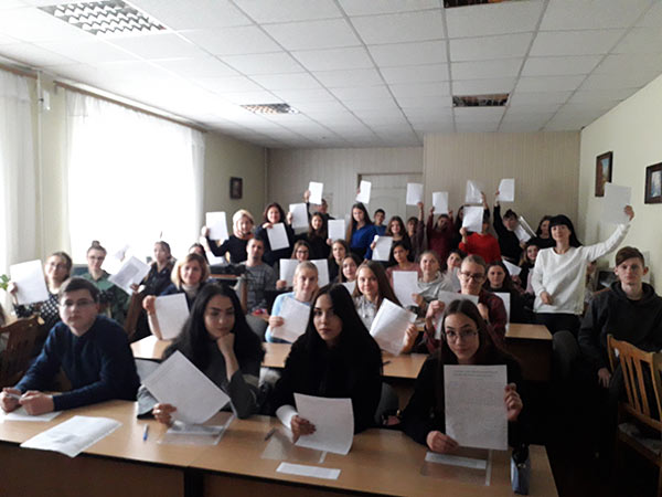 2019.11.07_Radiodiktant1