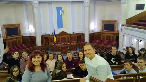 2019.11.06_Verovna_Rada_Ukr_Exurs_Kolodich1