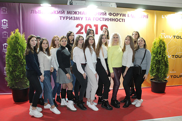 2019.11.01_Lviv_Exurs_Radchuk