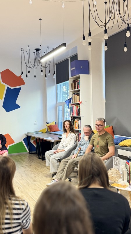 2025.05.15.mandryemo1