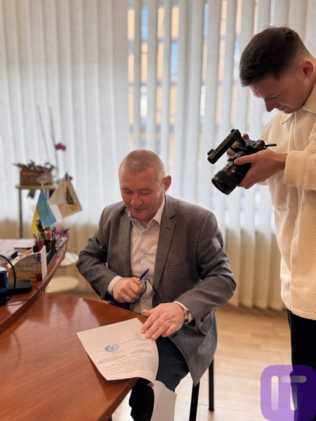 2025.05.15.mandryemo1