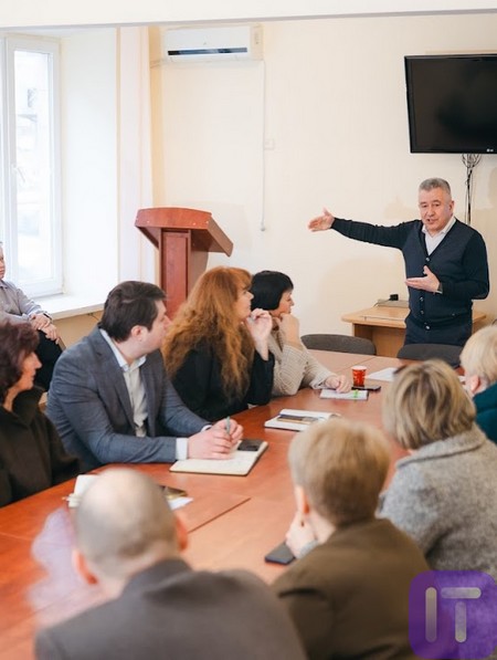 2025.05.15.mandryemo1