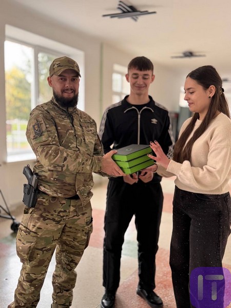 2025.05.15.mandryemo1