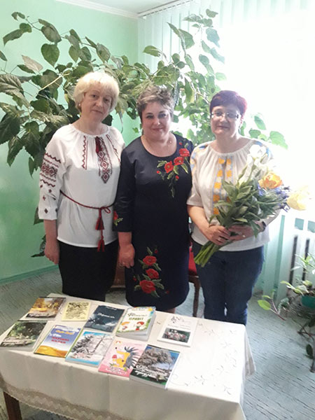 2019.05.16_Den_Vishivanki_Zil_gurtog1