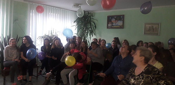 2019.11.13_Den_stud_Gurtogitok1