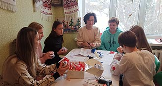 2021.12.24 Novorichni prikrasi