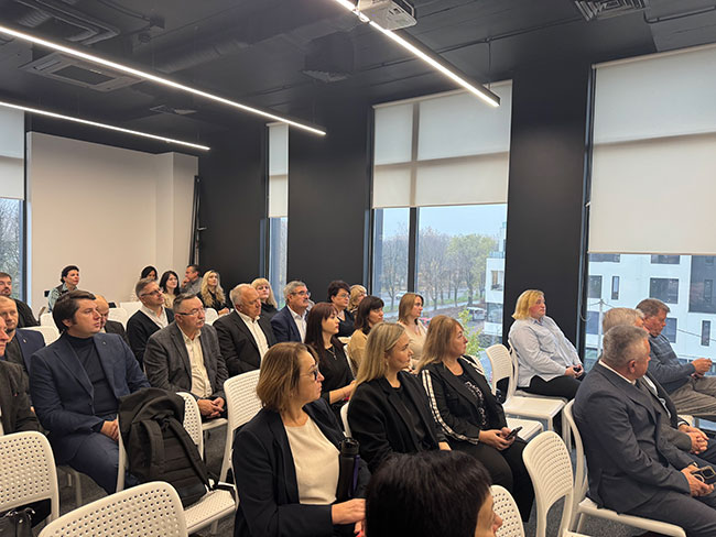 2024.10.30 Gromadskiy koledg