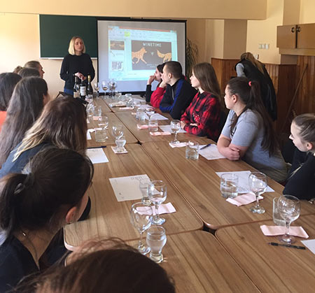 2019.04.04_Somele_Suhecka1