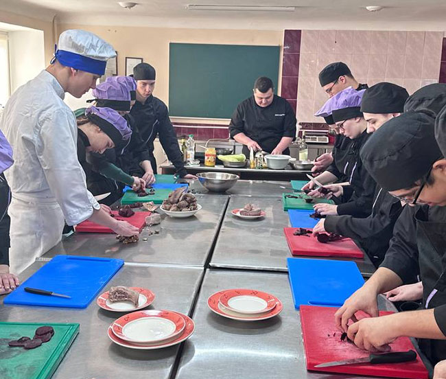 2025.04.03 Kozyrchuk shef