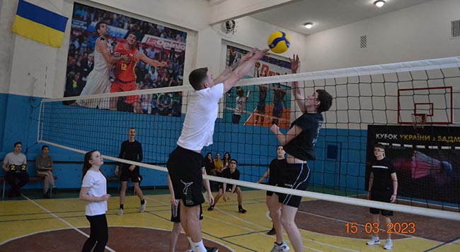 2023.03.18 Vjleybolna feeriya1