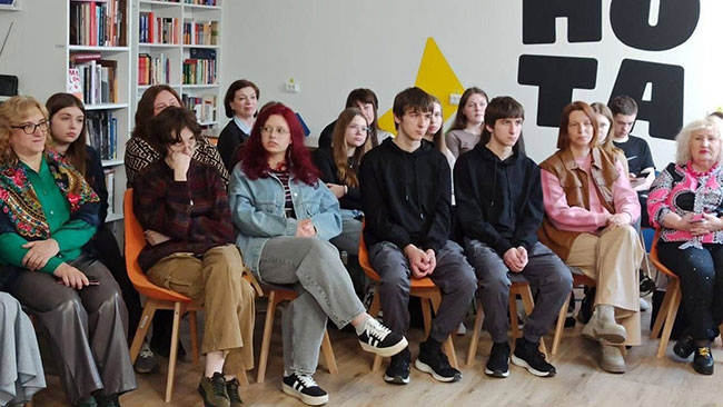 2025.03.27 Den teatru1