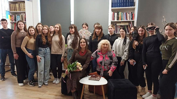 2025.03.27 Den teatru1