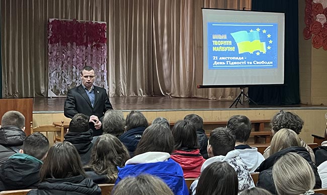 2023.11.21 Zustrsch ludi osoblivi potrebi